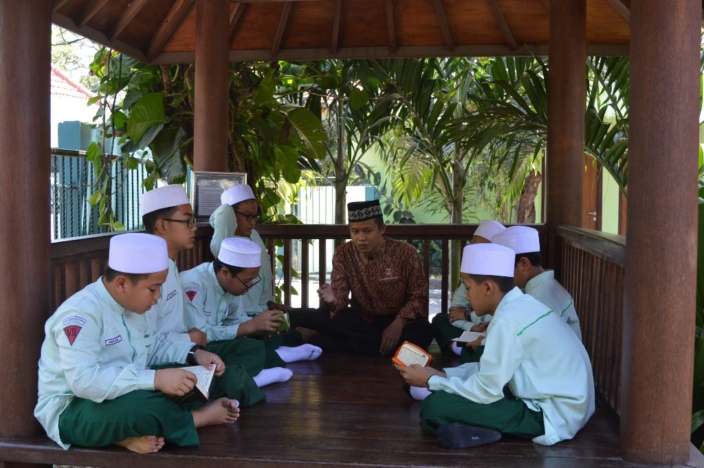 Sekolah Islam Surabaya